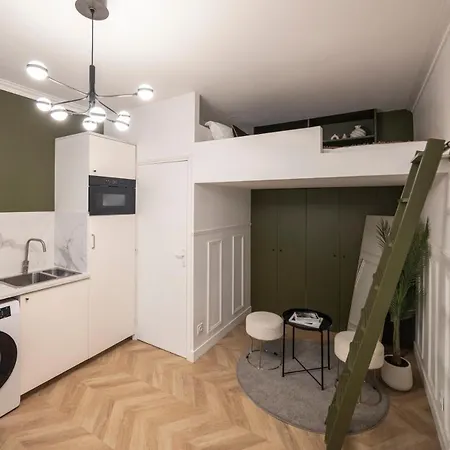 A Pigalle Apartament